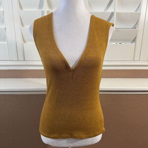 Reformation Wren Knit Top Yellow V Neck Sleeveless Sz M Sustainable Chic Earthy